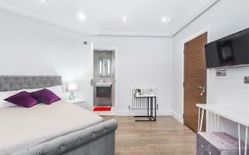 Ta House Edgware